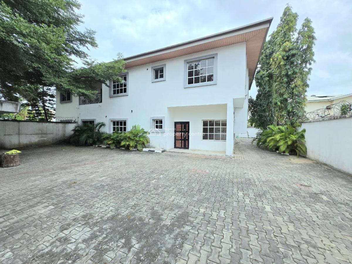 Commercial 4 Bedroom Semi-detached Duplex, Lekki Phase 1, Lekki, Lagos, Semi-detached Duplex for Rent