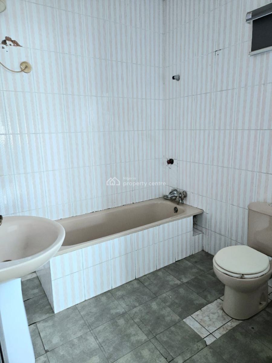 Commercial 4 Bedroom Semi-detached Duplex, Lekki Phase 1, Lekki, Lagos, Semi-detached Duplex for Rent