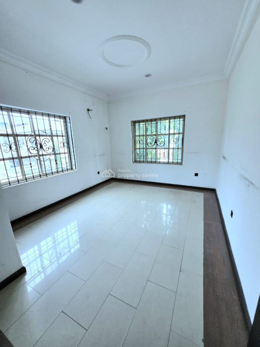 Commercial 4 Bedroom Semi-detached Duplex, Lekki Phase 1, Lekki, Lagos, Semi-detached Duplex for Rent