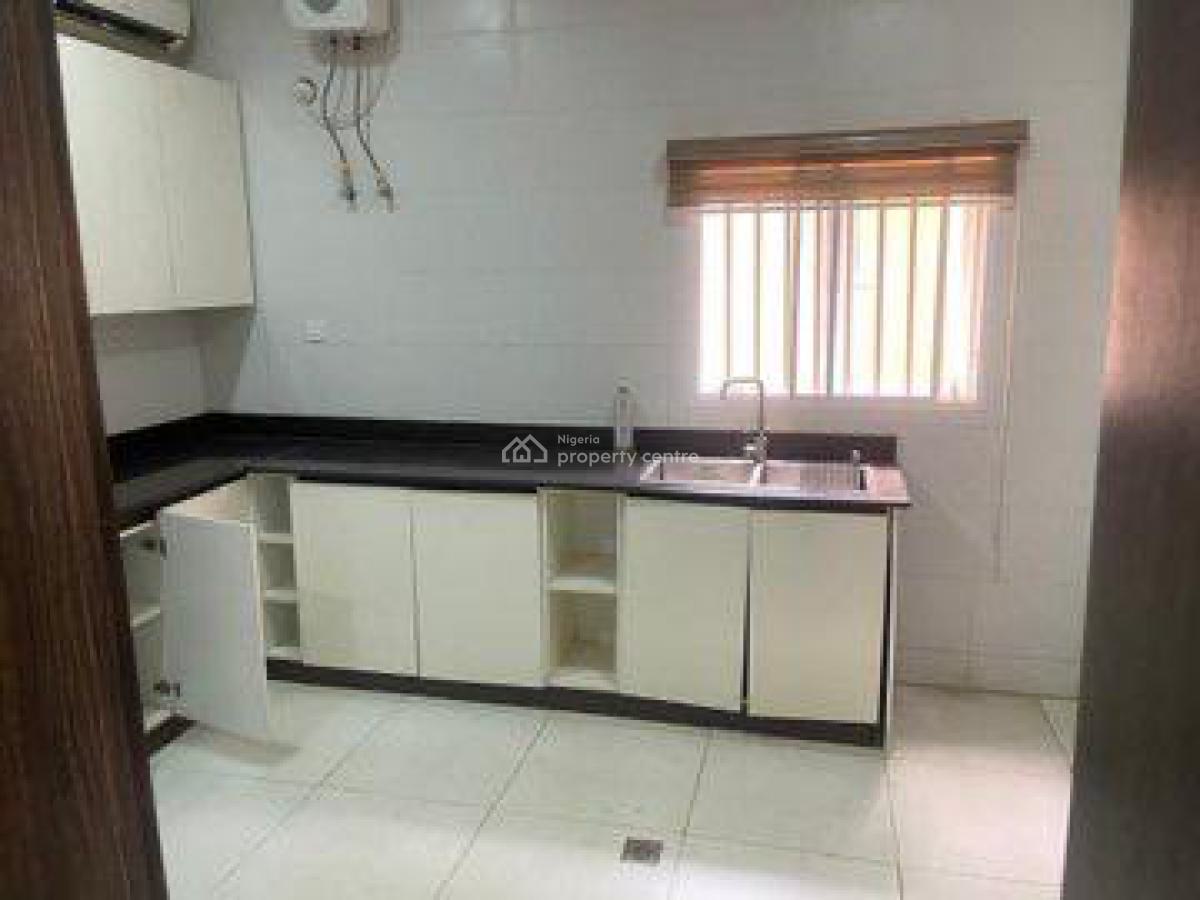 Newly Built Detached 7 Bedroom Apartment, Karsana, Karsana, Abuja, Detached Bungalow for Sale