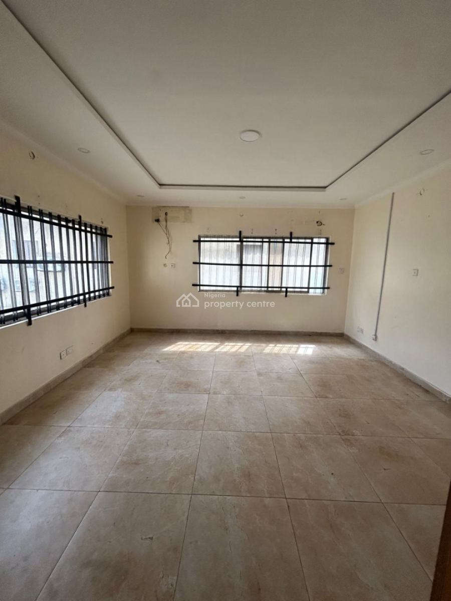 Well Maintained 5-bedroom Semi-detached, Victoria Island (vi), Lagos, Office Space for Rent