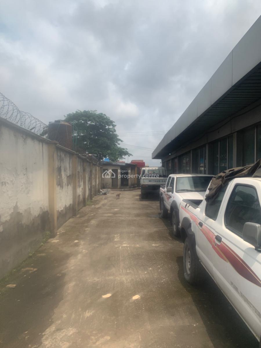 Ware House on 8,250 Sqm Industrial Land, Coker Express/amuwo Odofin/lagos, Amuwo Odofin, Lagos, Warehouse for Sale