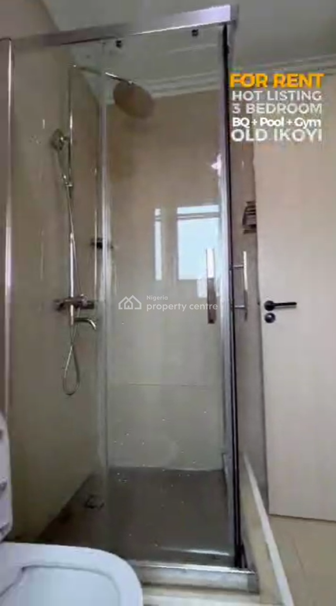 Unfurnished 3 Bedroom Flat on The 3rd Floor with 1 Bq, Old Ikoyi, Ikoyi, Lagos, Flat / Apartment for Rent