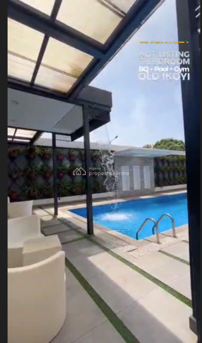 Unfurnished 3 Bedroom Flat on The 3rd Floor with 1 Bq, Old Ikoyi, Ikoyi, Lagos, Flat / Apartment for Rent