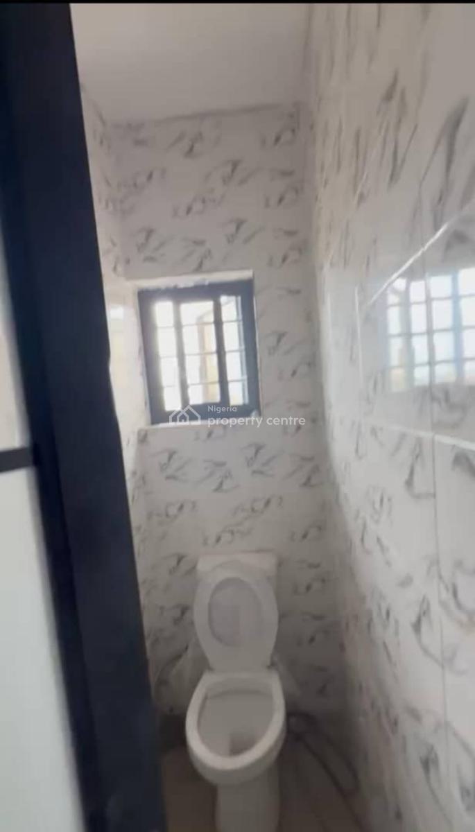 Newly Built 2 Bedroom Flat, Second Floor, Ijesha, Surulere, Lagos, Flat / Apartment for Rent