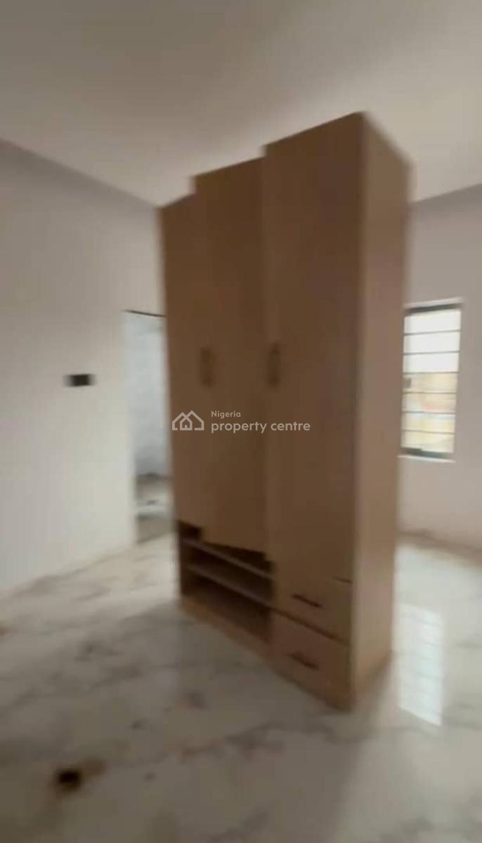 Newly Built 2 Bedroom Flat, Second Floor, Ijesha, Surulere, Lagos, Flat / Apartment for Rent