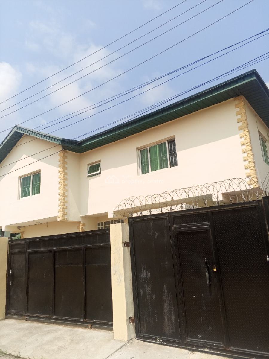 3 Bedroom Terrace Duplex, Agungi, Lekki, Lagos, Terraced Duplex for Rent