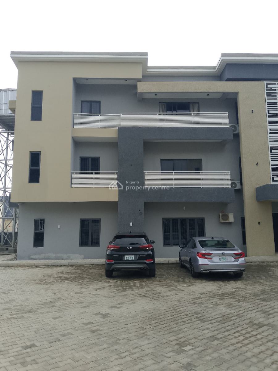 3-bedroom on a Tarred Road in an Estate, Dawaki News Engineering, Dawaki, Gwarinpa, Abuja, Flat / Apartment for Sale
