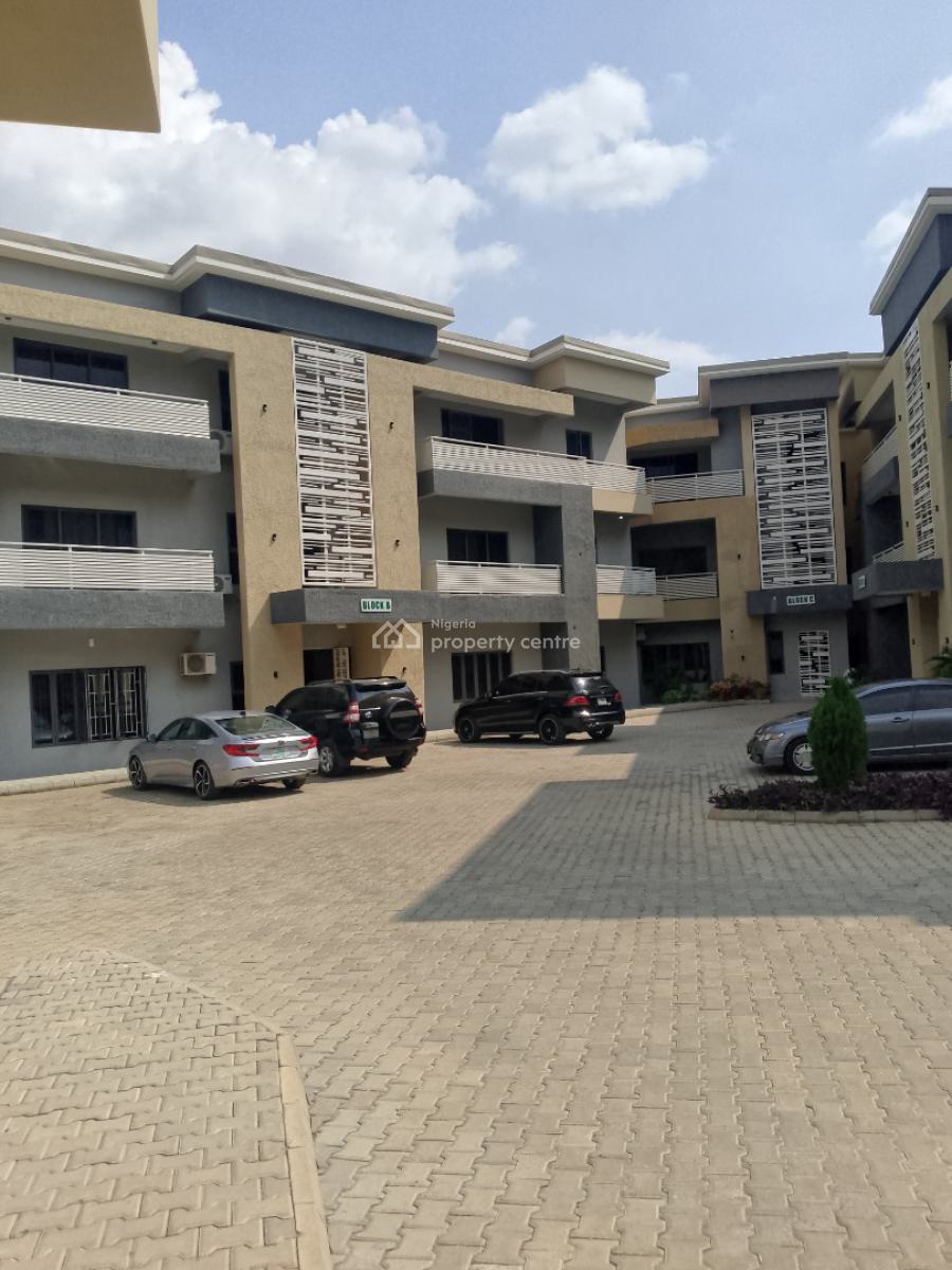 3-bedroom on a Tarred Road in an Estate, Dawaki News Engineering, Dawaki, Gwarinpa, Abuja, Flat / Apartment for Sale