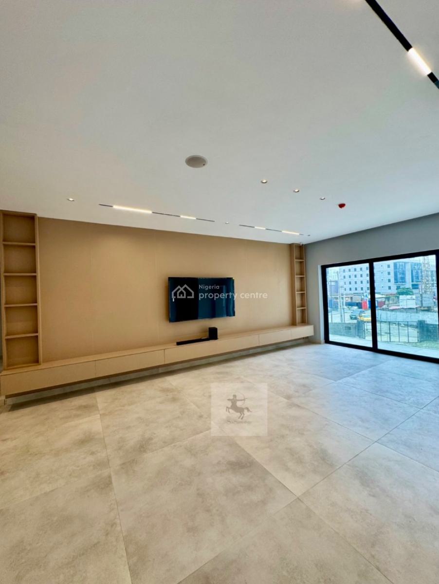 Luxury 3 Bedroom Apartment, Lekki Phase 1, Lekki, Lagos, Flat / Apartment for Sale