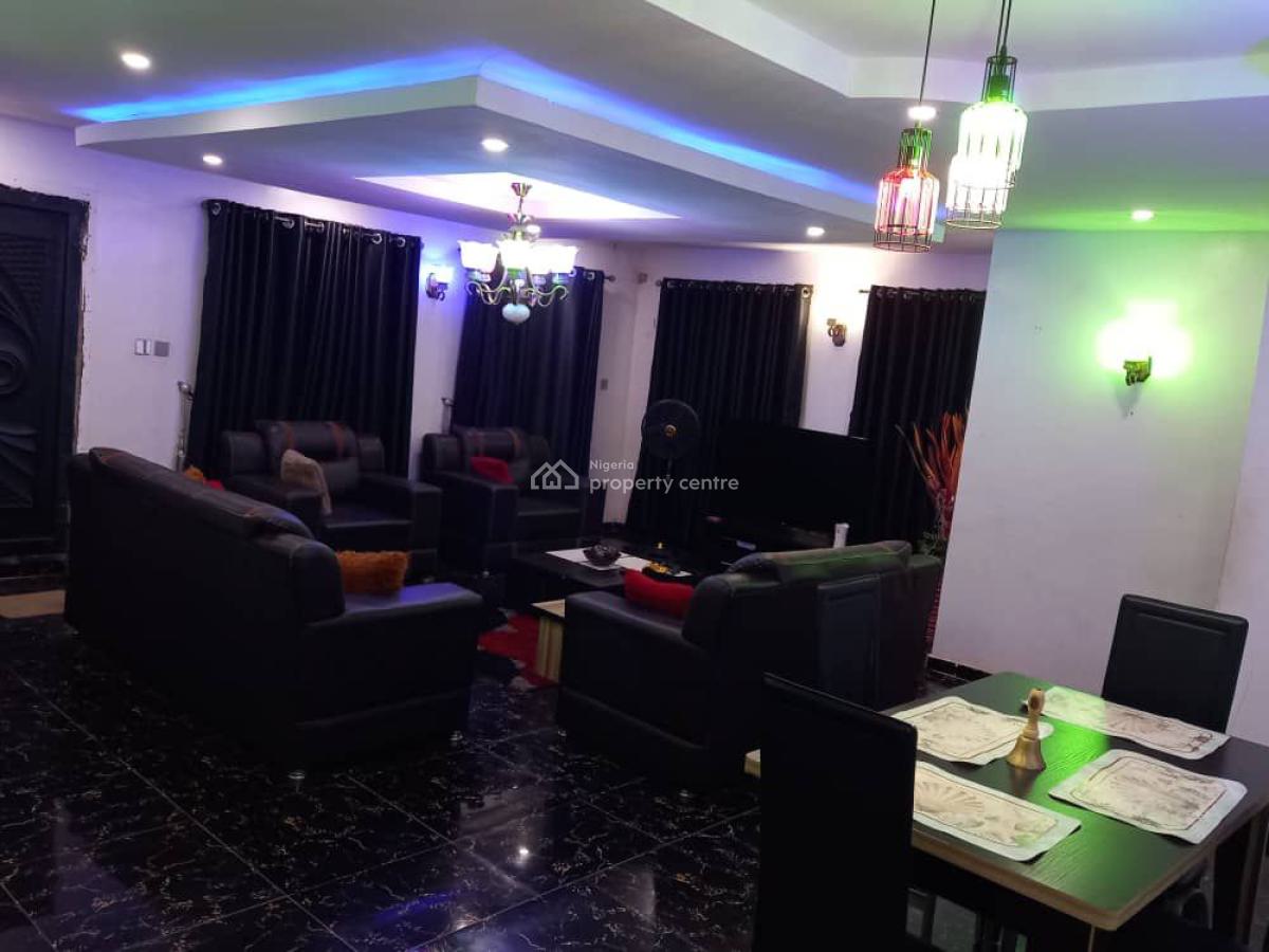 Well Maintained 3bedrooms House at Apon Akobo, Apon Idi Ape Akobo, Akobo, Ibadan, Oyo, Detached Bungalow for Sale
