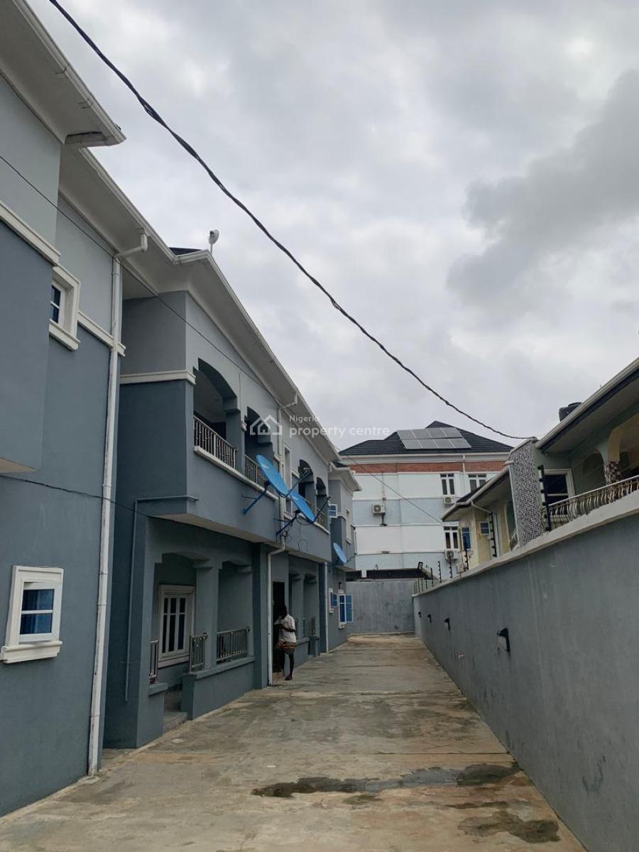 Well Maintained 3 Bedroom Luxury Apartment, Ikota, Lekki, Lagos, Flat / Apartment for Rent