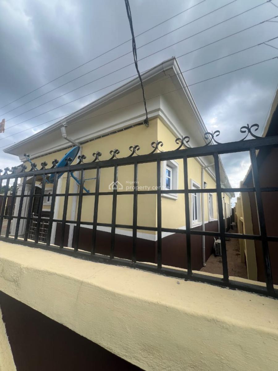 Relatively New 3 Bed+2 Bed+ Mini Flat, Olorunda, Akobo, Ibadan, Oyo, Detached Bungalow for Sale