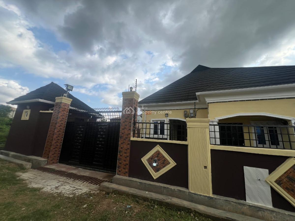 Relatively New 3 Bed+2 Bed+ Mini Flat, Olorunda, Akobo, Ibadan, Oyo, Detached Bungalow for Sale