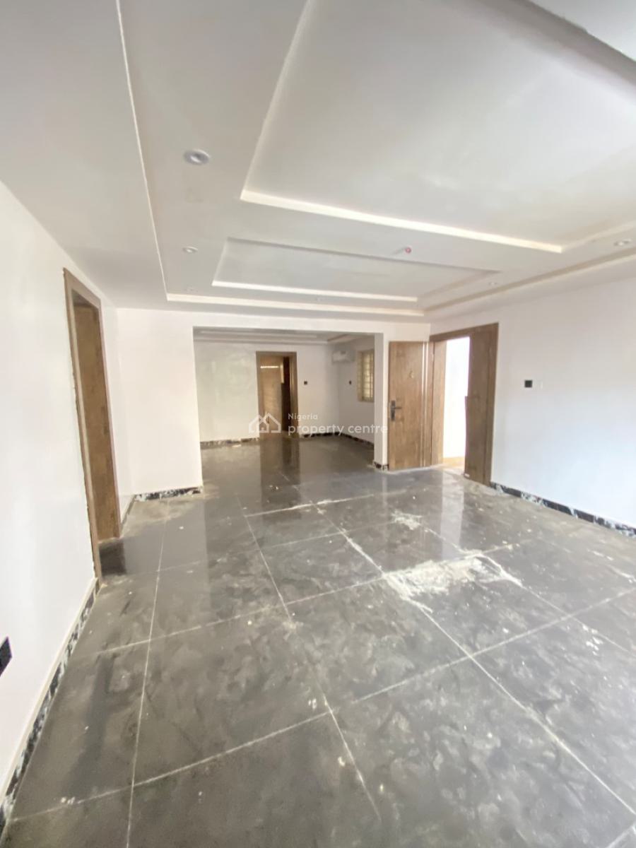 Clean 3 Bedroom Apartment, Lekki Phase 1, Lekki, Lagos, Flat / Apartment for Rent