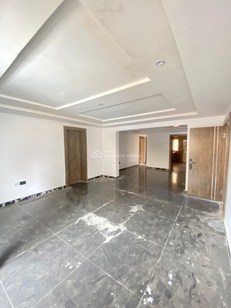 Clean 3 Bedroom Apartment, Lekki Phase 1, Lekki, Lagos, Flat / Apartment for Rent