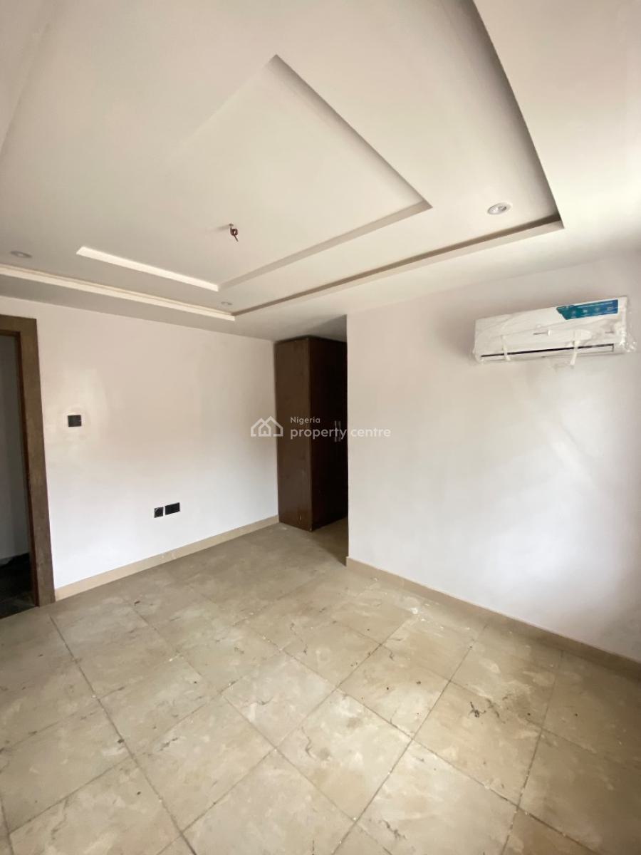 Clean 3 Bedroom Apartment, Lekki Phase 1, Lekki, Lagos, Flat / Apartment for Rent
