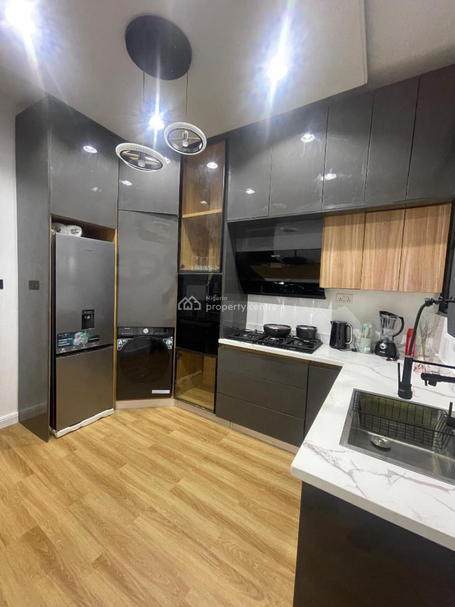 Luxury 2 Bedroom Apartment, Lekki Phase 1, Lekki, Lagos, Flat / Apartment Short Let