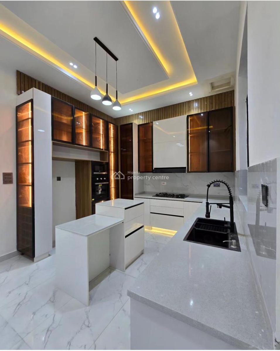 4  Bedroom Semi-detached Duplex with Bq, Ikate, Lekki, Lagos, Semi-detached Duplex for Sale