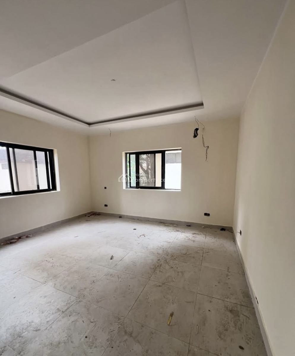 Newly Renovated 3 Bedroom Apartment with Bq, Old Ikoyi, Ikoyi, Lagos, Flat / Apartment for Rent