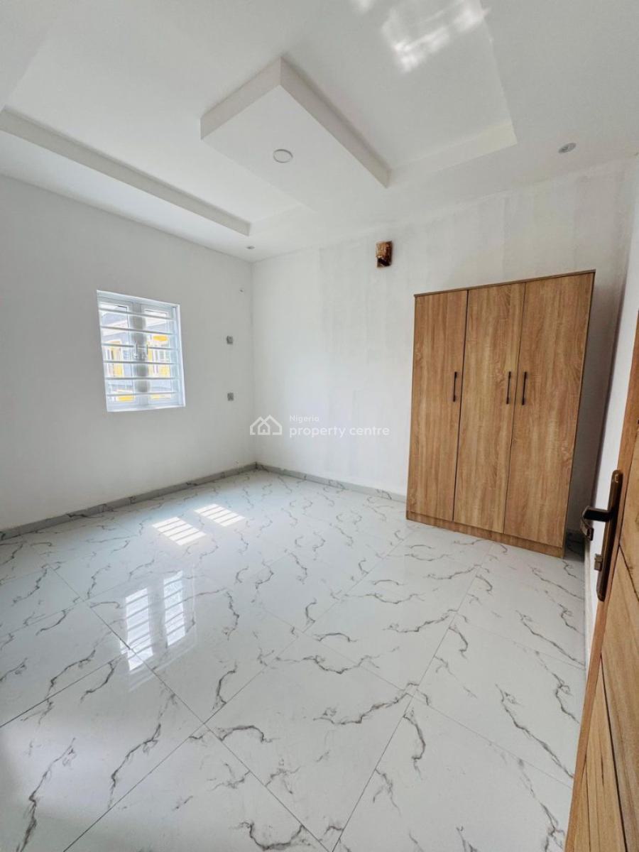 3 Bedroom Apartment, Ogba, Ikeja, Lagos, Flat / Apartment for Sale