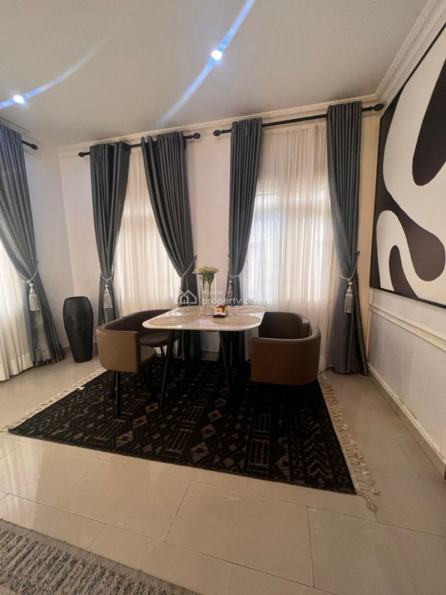Spacious 3 Bedroom Apartment, Admiralty Way, Lekki Phase 1, Lekki, Lagos, Flat / Apartment for Rent