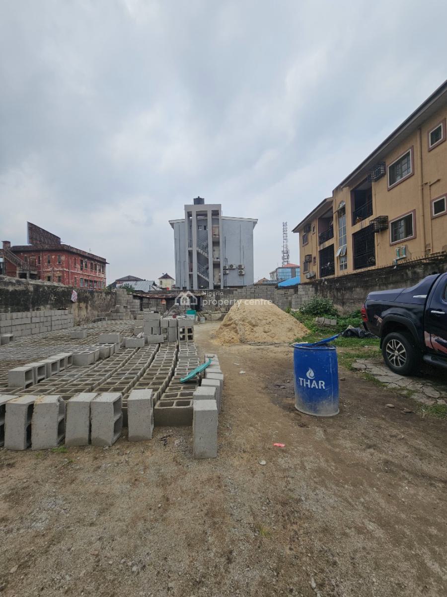 Gorgeously Located Landed Property on a Full Plot, Yaba, Lagos, Mixed-use Land for Sale
