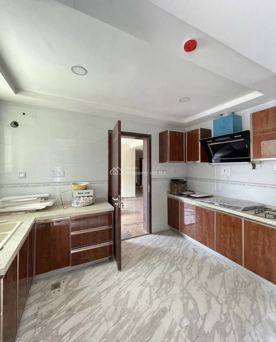 Well Built 4 Bedroom Apartment, Old Ikoyi, Ikoyi, Lagos, Flat / Apartment for Sale