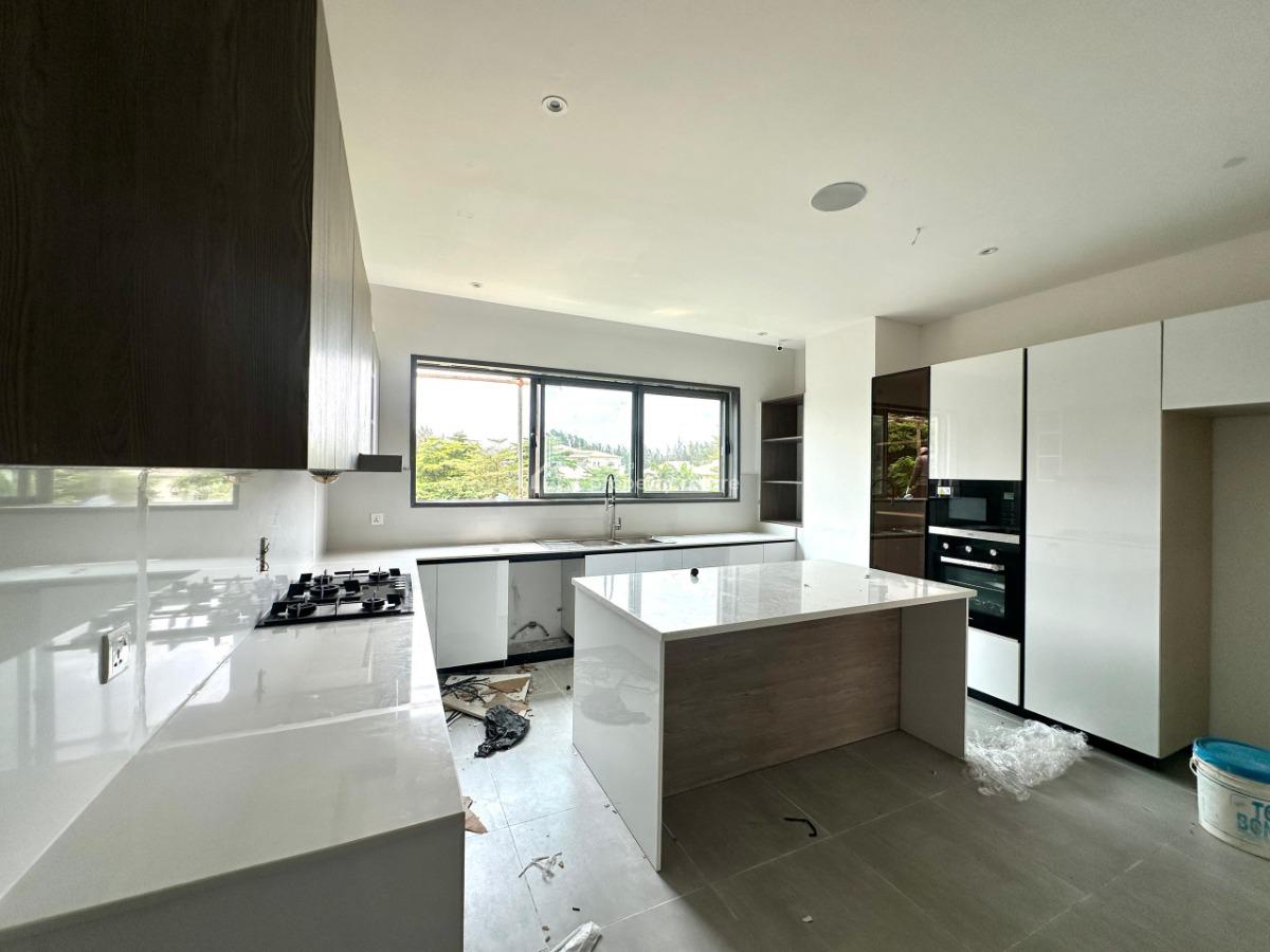 Luxurious 4 Bedrooms Apartment, Banana Island, Banana Island, Ikoyi, Lagos, Flat / Apartment for Rent