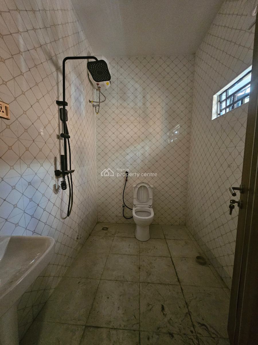 Gorgeously Built 3 Bedroom Apartment, Surulere, Lagos, Flat / Apartment for Sale