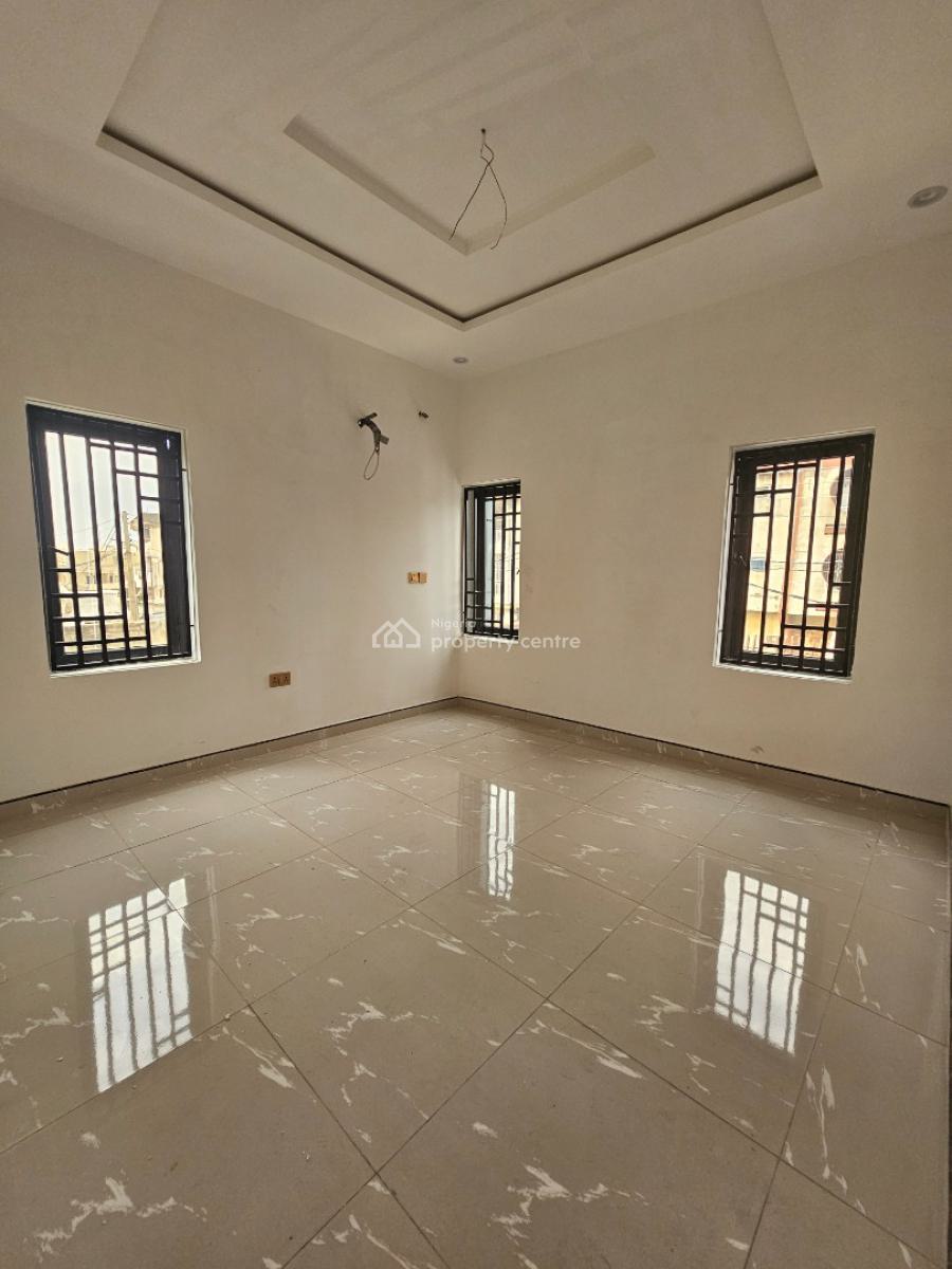 Gorgeously Built 3 Bedroom Apartment, Surulere, Lagos, Flat / Apartment for Sale
