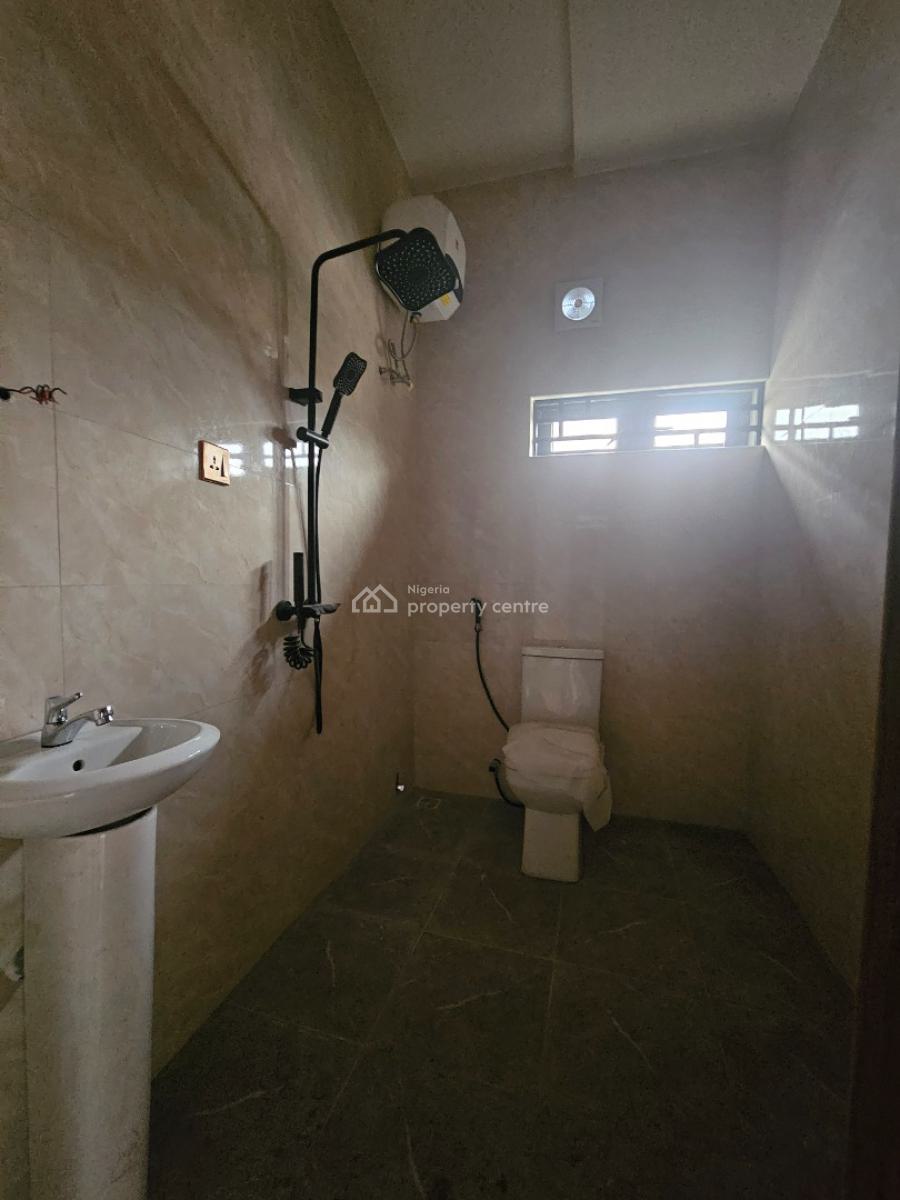 Gorgeously Built 3 Bedroom Apartment, Surulere, Lagos, Flat / Apartment for Sale