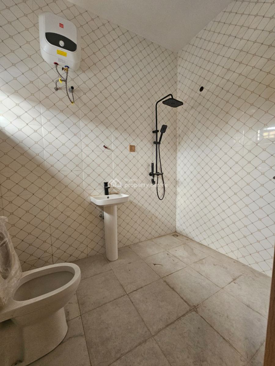 Gorgeously Built 3 Bedroom Apartment, Surulere, Lagos, Flat / Apartment for Sale
