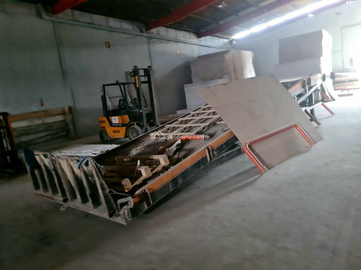 Warehouse, Airport Road, Isolo, Lagos, Warehouse for Rent