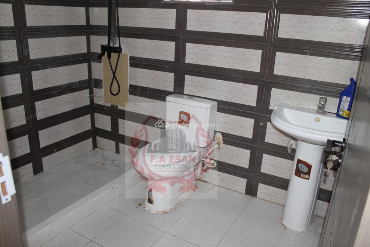 Spacious 4 Bedroom Semi Detached Duplex, Lekki Phase 1, Lekki, Lagos, Semi-detached Duplex for Rent