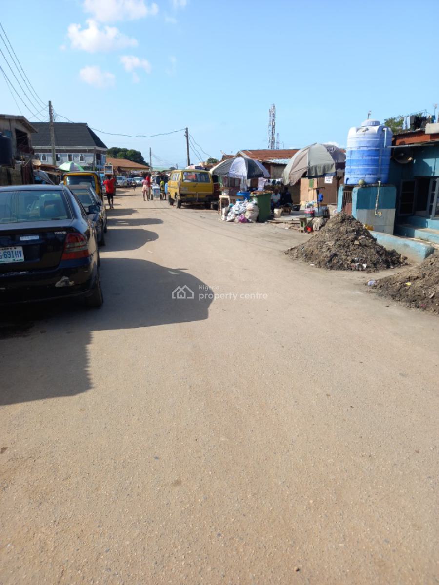a Nice Blocks of 4 Units of 3 Bedroom Flats, Gbagada Road, Bariga, Shomolu, Lagos, Block of Flats for Sale