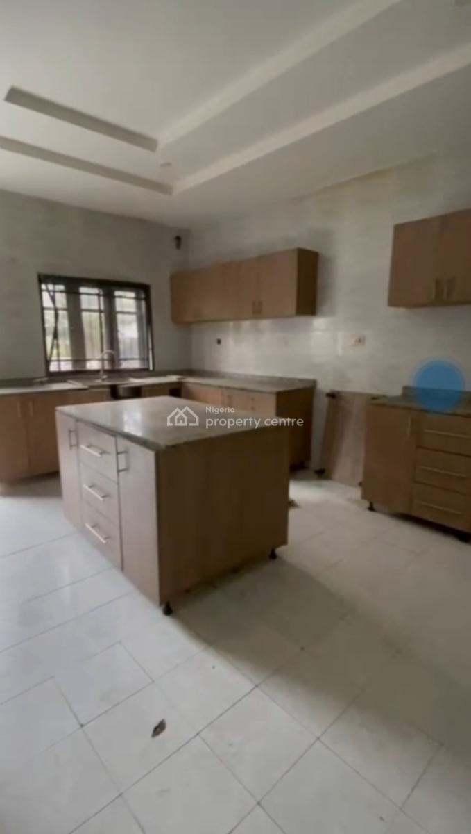 Very Spaciously Built 4 Bedrooms Terrace Duplex with Bq, 3 Parlors, Jabi, Abuja, Terraced Duplex for Rent