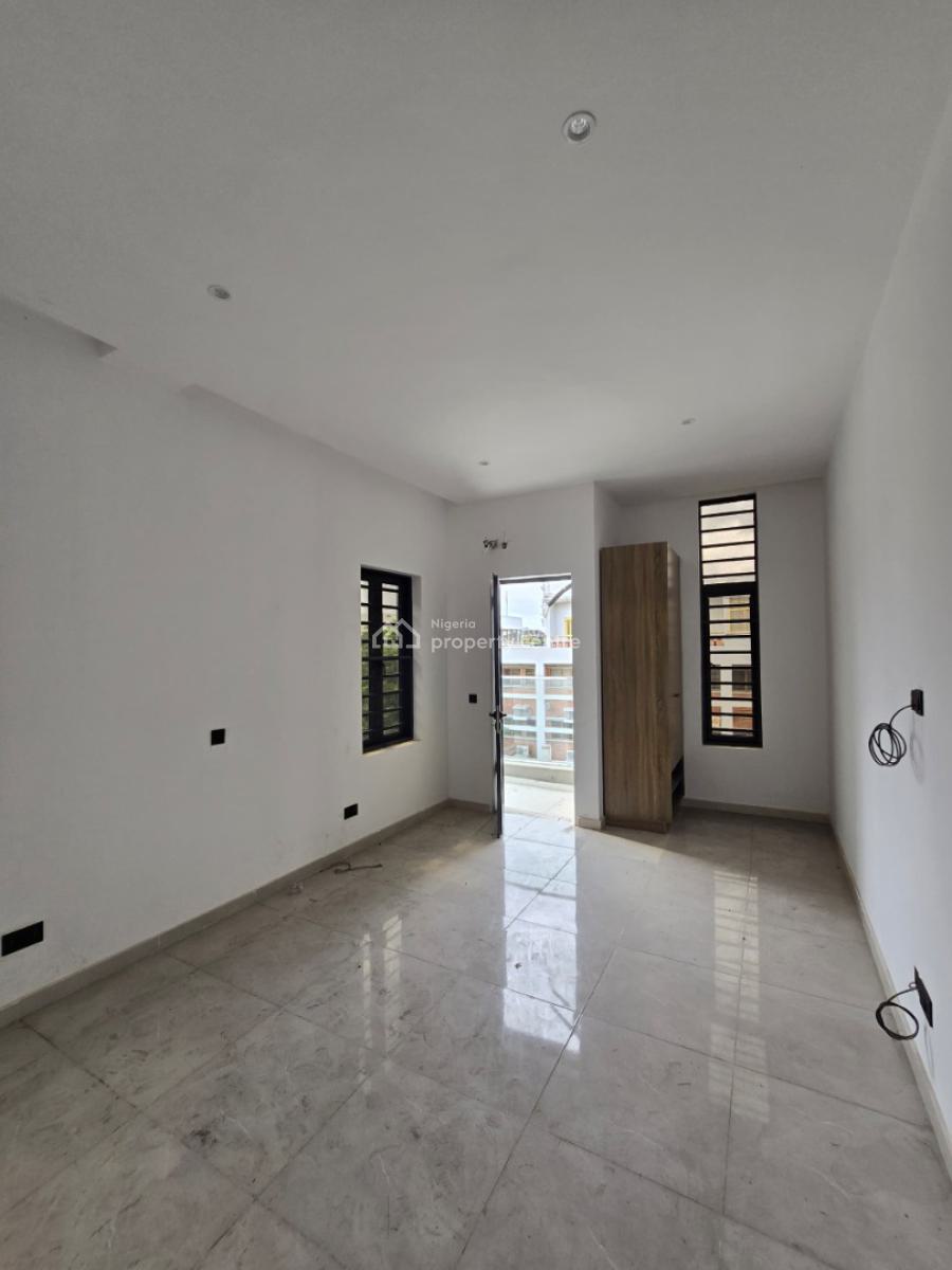 Tastefully Finished Serviced 1 Bedroom Flat (miniflat), Lekki Phase 1, Lekki, Lagos, Mini Flat (room and Parlour) for Sale