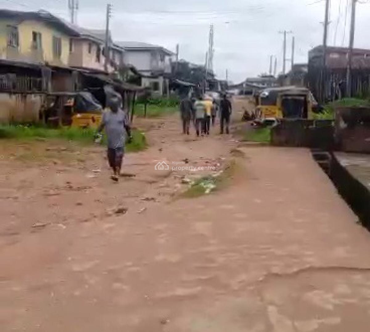 8flats of 3 Masters Bedrooms Each 120ft By 120ft Land, Medical Store Road, Off New Lagos Road, Benin City, Benin, Oredo, Edo, Block of Flats for Sale