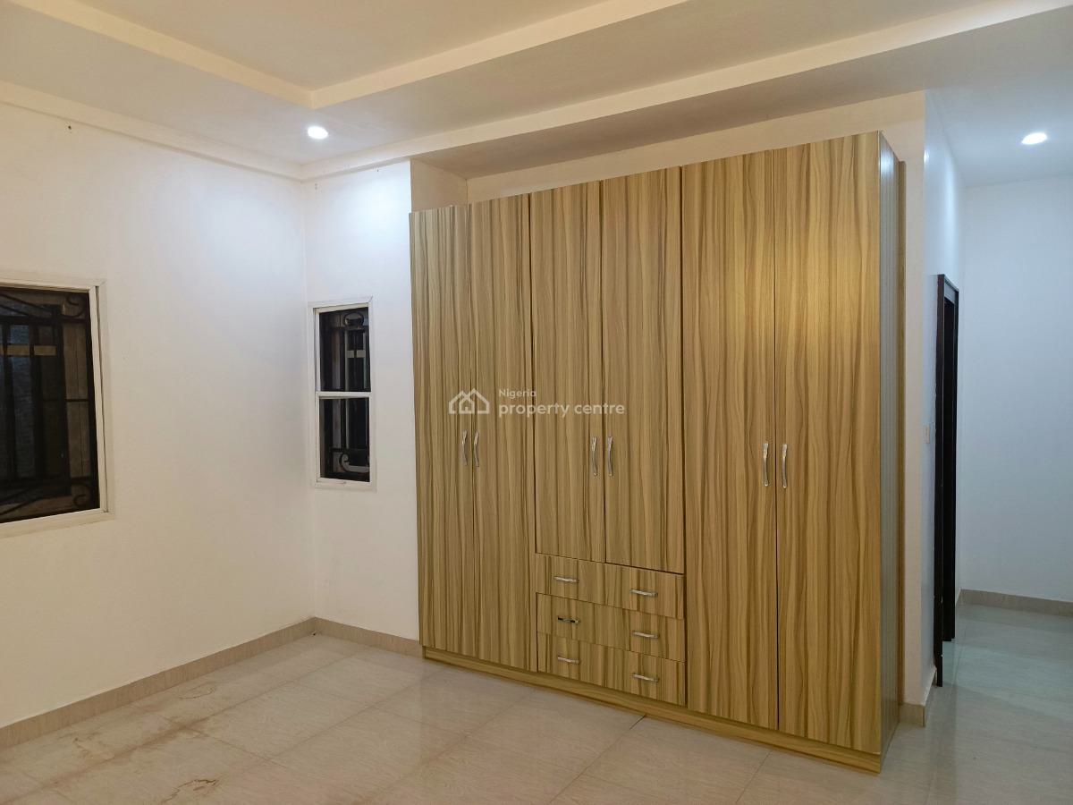 Luxury 2 Bedroom Flat, Apo Legislative Quarters, Apo, Abuja, Flat / Apartment for Rent