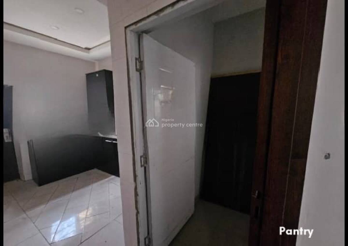 2 Units of Self Serviced 4 Bedroom Semi Detached Duplexes, Lekki Phase 1, Lekki, Lagos, Semi-detached Duplex for Rent
