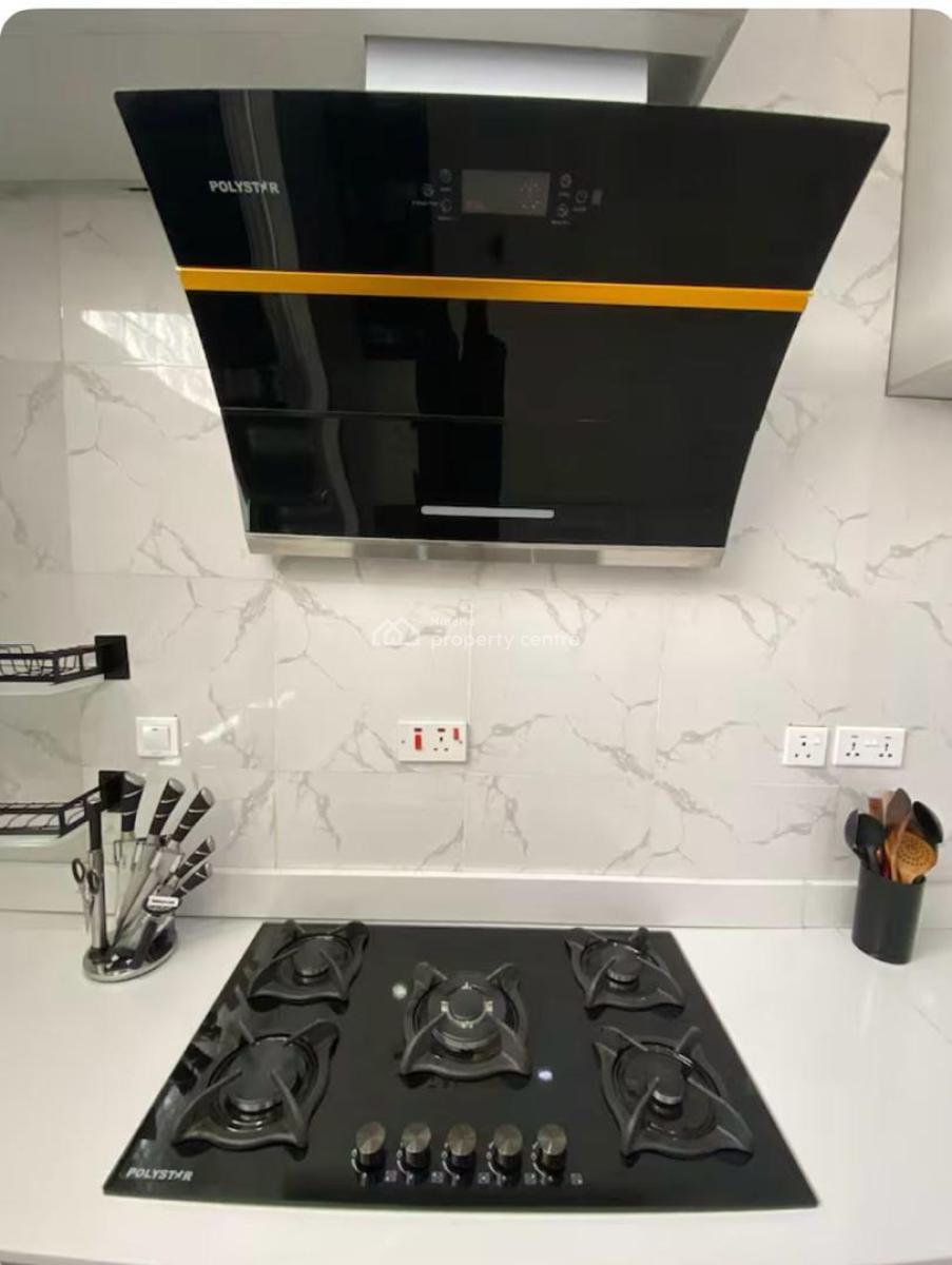 Furnished and Serviced 3bedroom Flat at Lekki Phase 1, Off Adewunmi Adebimpe Street Lekki Phase 1, Lekki Phase 1, Lekki, Lagos, Flat / Apartment for Rent