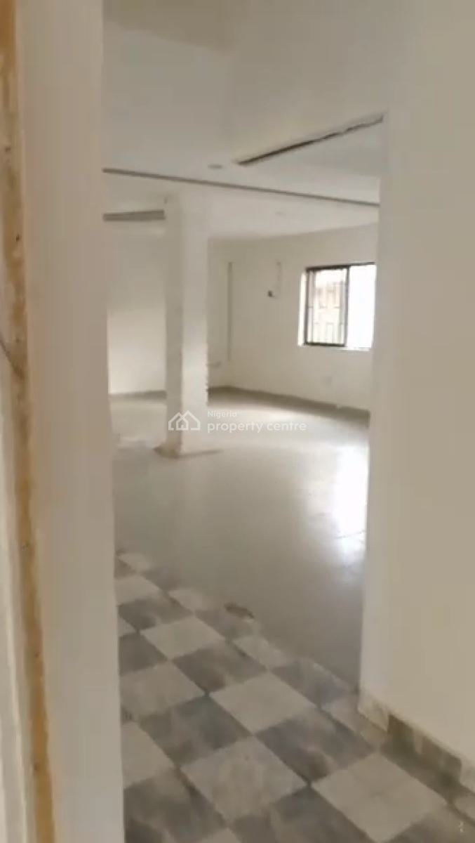 160sqmt Open Plan Space (upstairs), Off Toyin Street, Ikeja, Lagos, Office Space for Rent