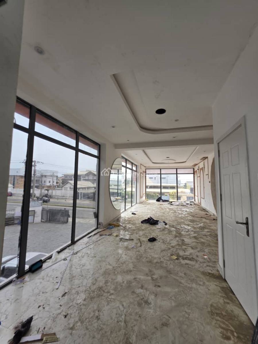 33sqm Shop Space, Admiralty Way, Lekki Phase 1, Lekki, Lagos, Commercial Property for Rent