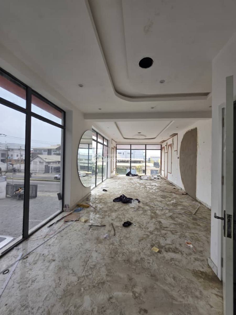 33sqm Shop Space, Admiralty Way, Lekki Phase 1, Lekki, Lagos, Commercial Property for Rent