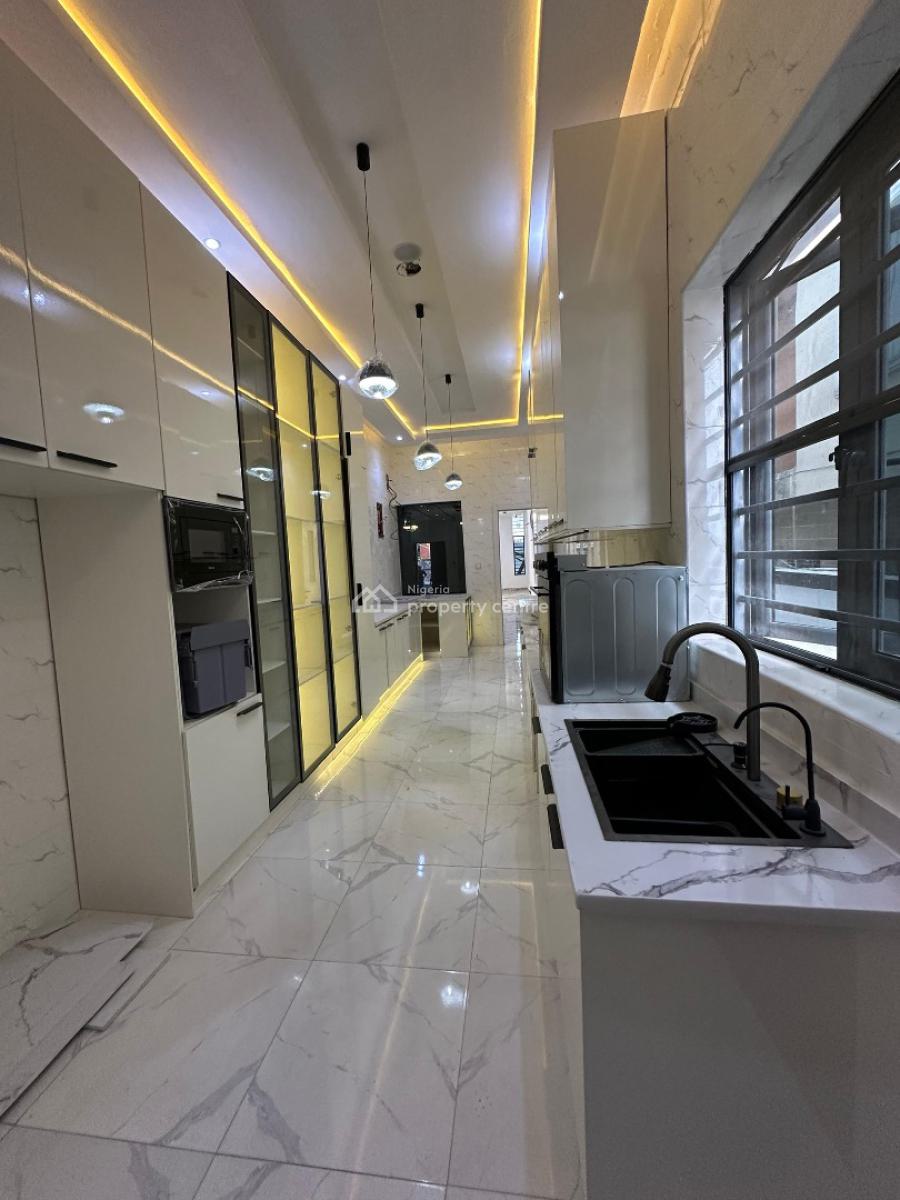 Luxiriously Built 6bed Detached Duplex with Bq ,pool &elevator, Ikota ,lekki ,lagos ,nigeria, Ikota, Lekki, Lagos, Detached Duplex for Sale