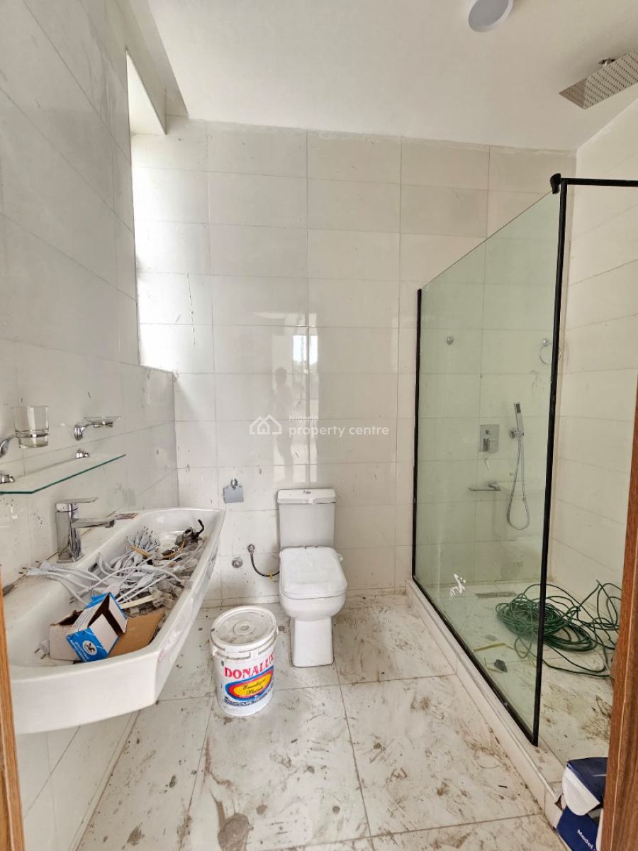 Luxury 2 Bedroom Apartment with Swimming Pool and Elevator, Ideal for Shortlet Investment, Yearly Rental Income, Victoria Island (vi), Lagos, Flat / Apartment for Sale