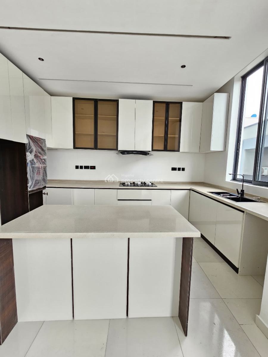 Newly Built 2 Bedroom Apartment with Gym, Elevator and Swimming Pool, Fast Selling Luxury Apartments Within a Call to Access Estate, Victoria Island (vi), Lagos, Flat / Apartment for Sale