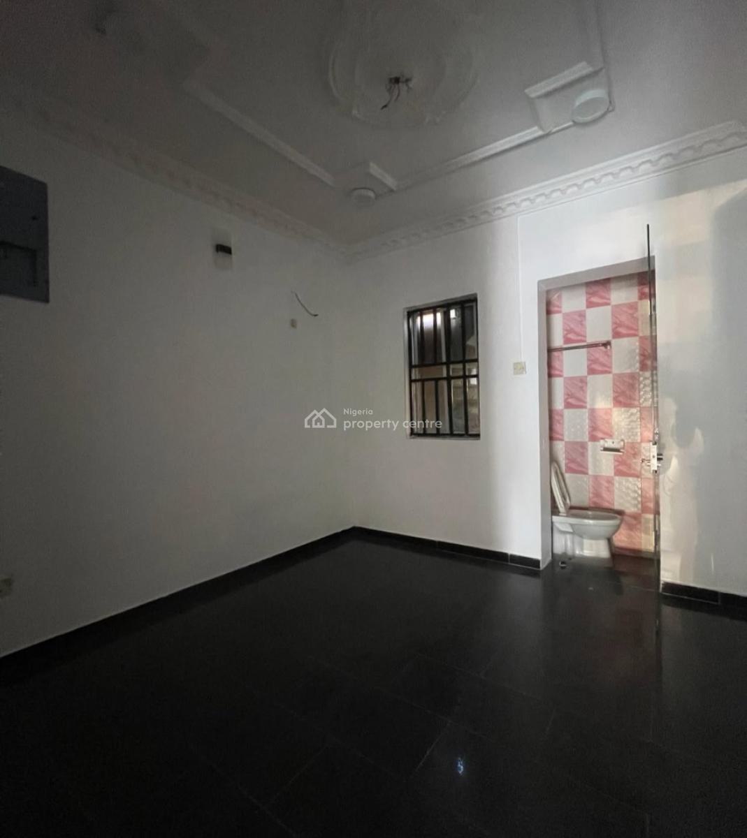 Luxurious 2/3 Bedroom Apartment, Lekki Phase 1, Lekki, Lagos, Flat / Apartment for Rent
