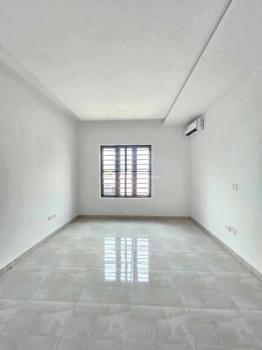 Very Spacious 5 Bedroom Terrace with Swimming Pool in an Estate, Newly Built Home Within a Family Friendly Neighborhood, Victoria Island (vi), Lagos, Terraced Duplex for Sale